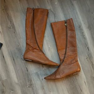 Vero Cuoio Tan Snakeskin Knee-High Boots